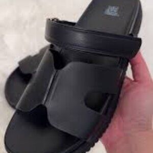 Wild Fable Hayley Slide